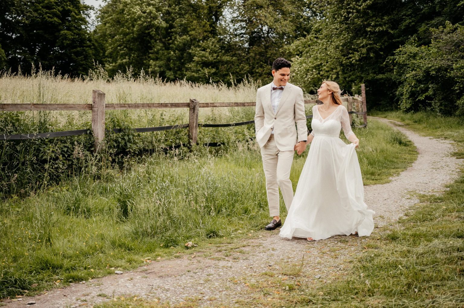 After Wedding Shooting mit Babybauch bei Schloss Linnep in Ratingen by photoart huebner 27 .jpg