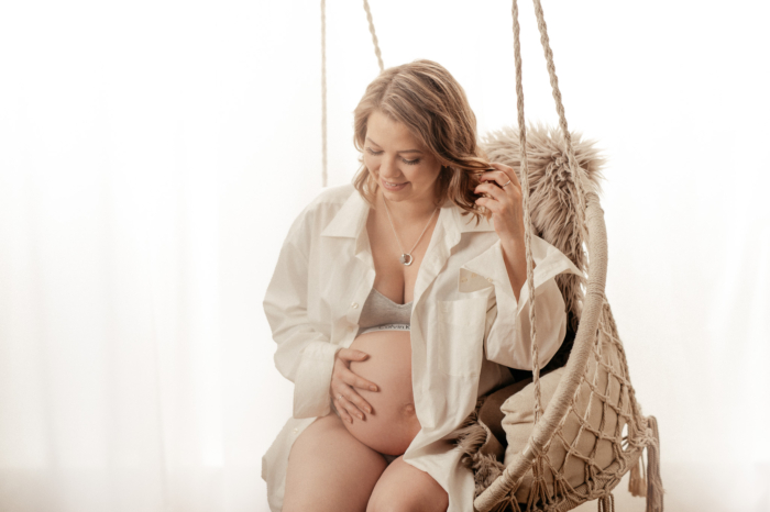 Bei unseren Babybauch Shootings erstellen wir sinnliche Babybauchfotos von Dir photoart hübner Dein Fotograf in Deiner Nähe 2