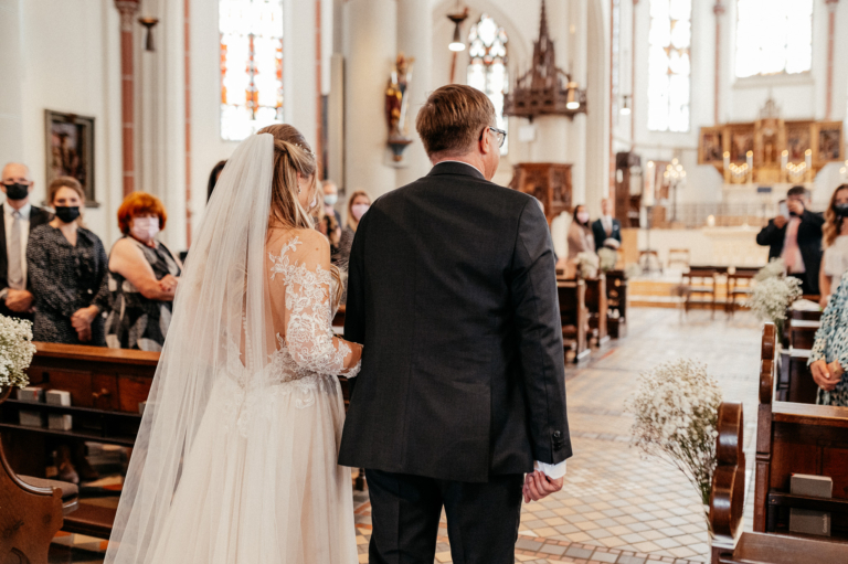 Heiraten auf Schloss Eller in Düsseldorf – Hochzeitsfotos von Patrizia & Jörg photoart hübner Dein Hochzeitsfotograf 04
