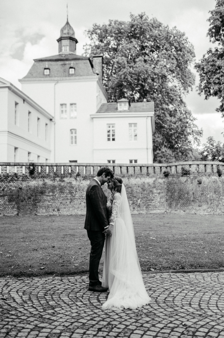 Heiraten auf Schloss Eller in Düsseldorf – Hochzeitsfotos von Patrizia & Jörg photoart hübner Dein Hochzeitsfotograf 34