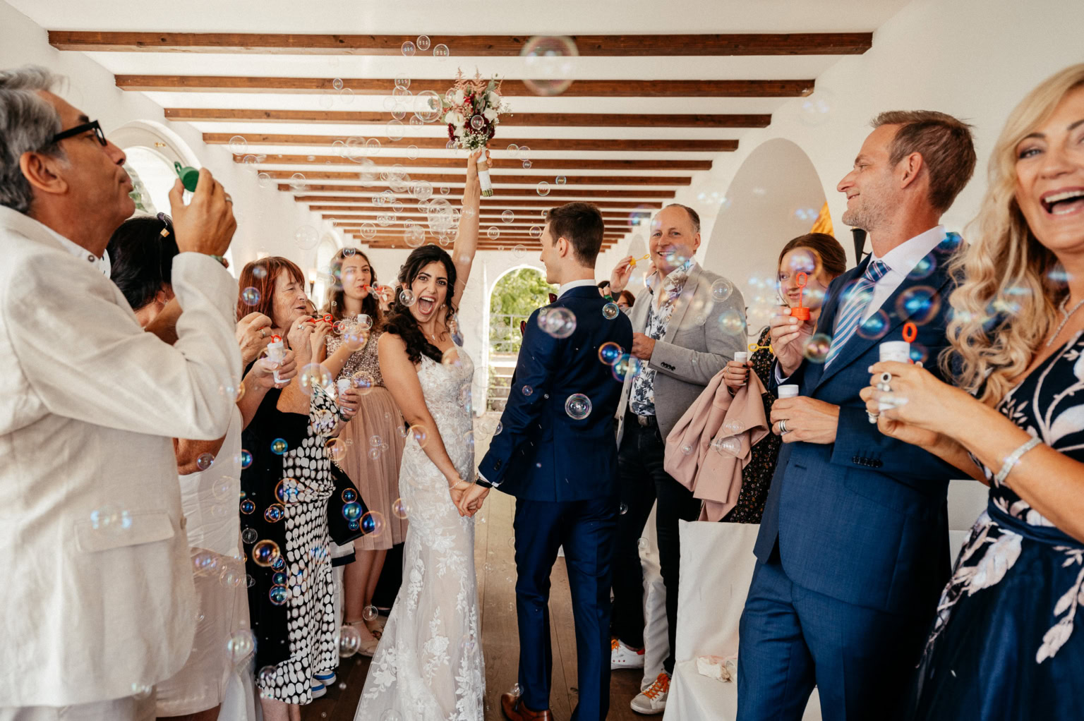 Hochzeit am Rolandsbogen – Marvin und Renan Hochzeitsreportage nahe Bonn photoart huebner Dein Hochzeitsfotograf 31 .jpg