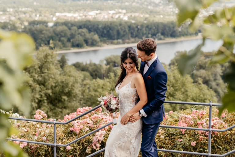 Hochzeit am Rolandsbogen – Marvin und Renan Hochzeitsreportage nahe Bonn photoart hübner Dein Hochzeitsfotograf 36