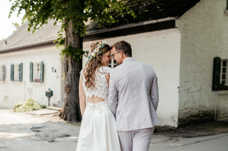 Hochzeitspaar Shooting auf Schloss Linnep in Ratingen durch photoart hübner Deine Hochzeitsfotografin in Deiner Nähe 45
