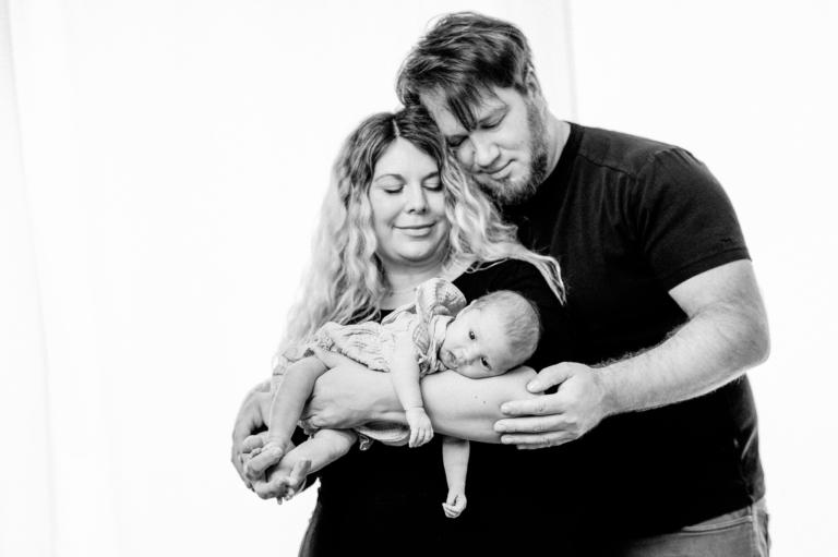 Little Sophia – Neugeborenen Shooting Familien Fotograf photoart hübner Atelier in Ratingen bei Düsseldorf 02