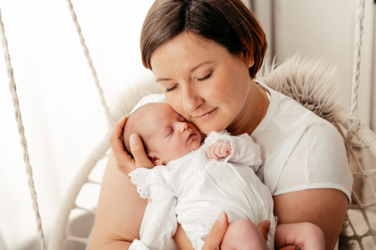 Neugeborenen Shooting mit der kleinen Filippa Newborn Shooting im Fotostudio photoart hübner 04