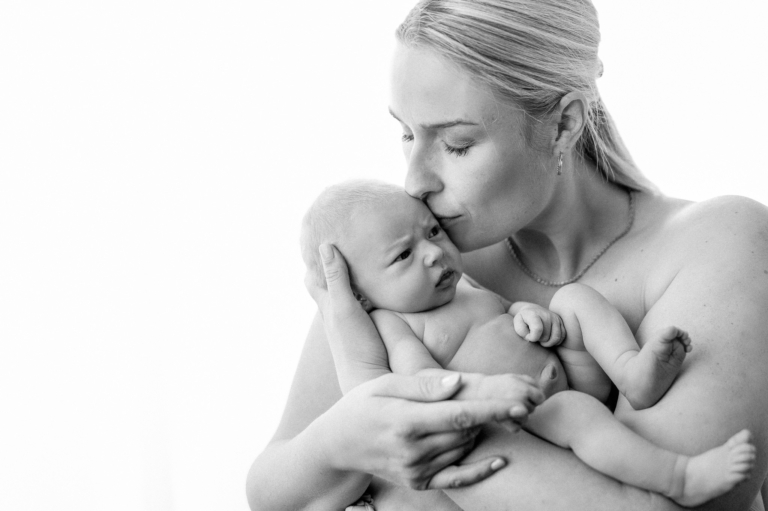 Neugeborenen Shooting – Wann ist der richtige Zeitpunkt und was sollen wir mitbringen Blog photoart hübner Dein Fotograf 08