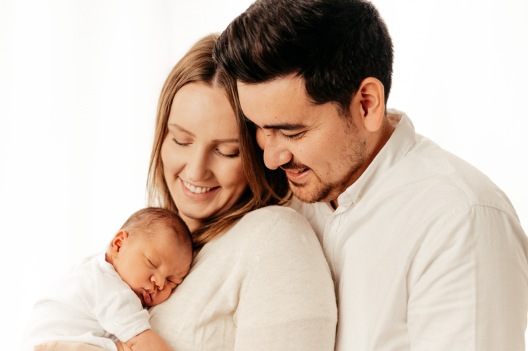 Newbornshooting – „Klein aber Oho“ Neugeborenen Fotografie im Atelier photoart hübner 08