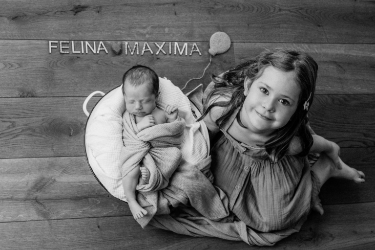 Willkommen kleine Felina! Neugeborenen Fotos und Familienshooting photoart hübner Ratingen Dein Fotograf 21